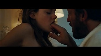 Our Day Will Come (Notre Jour Viendra 2010) - Camille Rowe