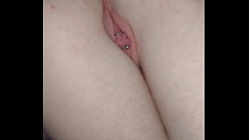 TWO ADORABLE SUCKING SPERM OF DICK DIRECT FROM THE SOURCE