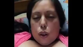 Nícol ex wife sends me video masturbating